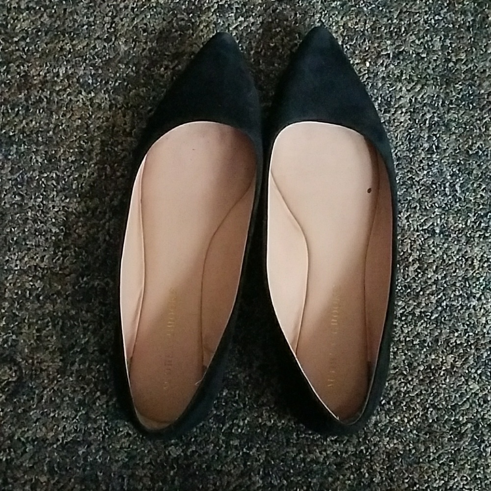 Black flats
